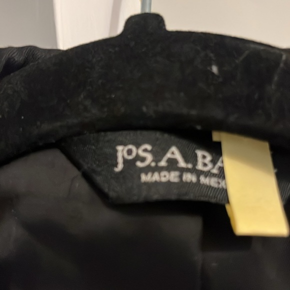 Tuxedo - Jos A Banks - Picture 3 of 6